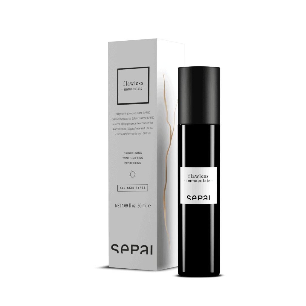 Krem nawilżający z SPF50, Sepai Flawless Immaculate.